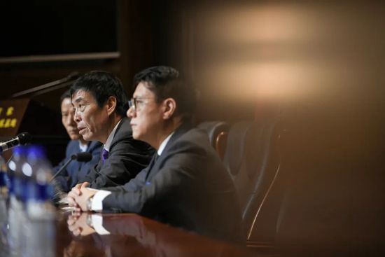 依人综合网