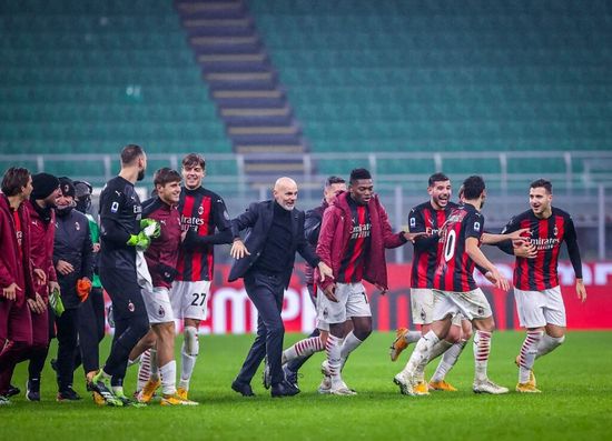 美女被男人捅爽